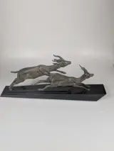 Kunstbronzen Art Deco beeld van 2 rennende gazelles – foto 2 – kavel bij De Kringwinkel, Sint-Niklaas
