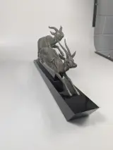 Kunstbronzen Art Deco beeld van 2 rennende gazelles – foto 3 – kavel bij De Kringwinkel, Sint-Niklaas