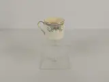 Set fijn porselein servies met bloemenmotief en gouden rand – foto 3 – kavel bij De Kringwinkel, Turnhout