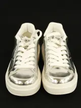 Guess zilverkleurige platform sneakers EU 38 – foto 2 – kavel bij De Kringwinkel, Antwerpen