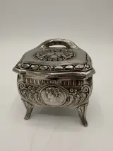 Janco antiek Art Nouveau juwelenkistje – kavel bij De Kringwinkel, Dendermonde