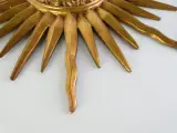 Decoratieve zonnespiegel met goudkleurige stralen – foto 6 – kavel bij De Kringwinkel, Heverlee