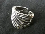 Gevlochten Zilveren Ring – foto 3 – kavel bij De Kringwinkel, Diest