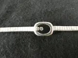 Elegante Zilveren Armband met Centraal Detail – foto 4 – kavel bij De Kringwinkel, Diest