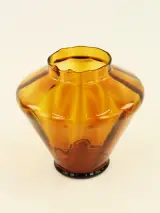 Vintage handgeblazen amberkleurige vaas – foto 2 – kavel bij De Kringwinkel, Antwerpen