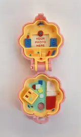 Set vintage Polly Pocket en Lovely Kitty speelgoeddoosjes – foto 8 – kavel bij De Kringwinkel, Aalst