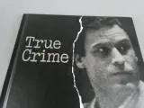 True crime boek – foto 2 – kavel bij De Kringwinkel, Diest