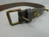 Vintage leren koppelriem met haken – foto 2 – kavel bij De Kringwinkel, Diest