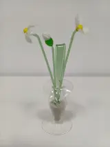 Set glazen bloemen in vaasjes – foto 2 – kavel bij De Kringwinkel, Ronse