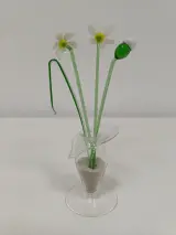 Set glazen bloemen in vaasjes – foto 3 – kavel bij De Kringwinkel, Ronse