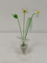 Set glazen bloemen in vaasjes – foto 4 – kavel bij De Kringwinkel, Ronse