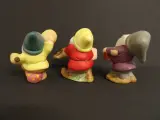 Porseleinen Sneeuwwitje en de zeven dwergen beeldjes - Schmid (Disney) – foto 5 – kavel bij De Kringwinkel, Leopoldsburg