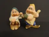 Porseleinen Sneeuwwitje en de zeven dwergen beeldjes - Schmid (Disney) – foto 7 – kavel bij De Kringwinkel, Leopoldsburg