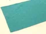 Damart sjaal met subtiele pailletten aan de uiteindes - turquoise – foto 6 – kavel bij De Kringwinkel, Antwerpen