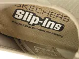 Skechers Slip-ins Air-Cooled Memory Foam Sneakers EU42 – foto 5 – kavel bij De Kringwinkel, Antwerpen