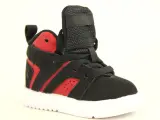 Jordan Flight Legend babysneakers EU 17 – foto 8 – kavel bij De Kringwinkel, Antwerpen
