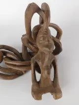 Traditioneel Afrikaans huwelijksgeschenk in houtsnijwerk – foto 3 – kavel bij De Kringwinkel, Heverlee