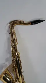 Stewart Ellis alt saxofoon met koffer – foto 9 – kavel bij De Kringwinkel, Turnhout