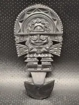 Handgesneden Peruaanse Tumi (Godenfiguur) Wandsculptuur - Zwarte Steen, Precolumbiaanse Stijl – kavel bij De Kringwinkel, Gent