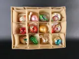 Vintage kerstdecoratie in dozen – foto 2 – kavel bij De Kringwinkel, Heverlee