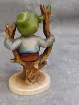 Originele Goebel Hummel set: Jaarbord 1976 en passend beeldje "Apple Tree Boy" – foto 10 – kavel bij De Kringwinkel, Gent