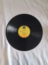 LP Madonna - Like a Virgin – foto 2 – kavel bij De Kringwinkel, Oudenaarde