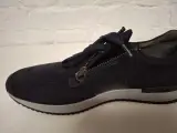 Dames sneakers – foto 8 – kavel bij De Kringwinkel, Herzele