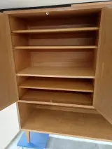 Vintage dressoir – foto 2 – kavel bij De Kringwinkel, Geraardsbergen