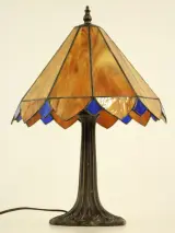 Tiffany - stijl tafellamp glazen kap - beige/blauw – foto 4 – kavel bij De Kringwinkel, Antwerpen