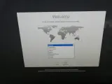 Apple iMac desktopcomputer met toetsenbord en muis – foto 4 – kavel bij De Kringwinkel, Heverlee