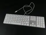 Apple iMac desktopcomputer met toetsenbord en muis – foto 10 – kavel bij De Kringwinkel, Heverlee