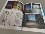 Boek: Starchitects – foto 9 – kavel bij De Kringwinkel, Diest