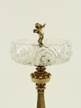 Elegante Staande Vloerasbak ,Kristal ,Onyx & Putto – foto 3 – kavel bij De Kringwinkel, Antwerpen