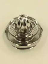 Lot van 4 Alessi keukenartikelen – foto 10 – kavel bij De Kringwinkel, Antwerpen