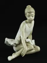 NAO by Lladró – Attentive Ballerina – José Roig – foto 2 – kavel bij De Kringwinkel, Antwerpen