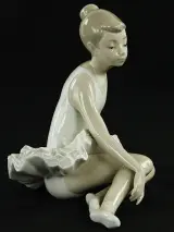 NAO by Lladró – Attentive Ballerina – José Roig – foto 4 – kavel bij De Kringwinkel, Antwerpen