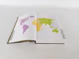 Boek: "Atlas of World Interior Design" - Braun – foto 8 – kavel bij De Kringwinkel, Heverlee