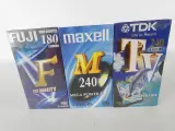 14 blanco nostalgische VHS-cassettes (OVP) – foto 8 – kavel bij De Kringwinkel, Heverlee