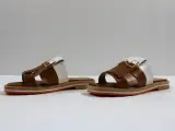 Nathan Baunio | Lederen Sandalen [38] – foto 4 – kavel bij De Kringwinkel, Dilsen