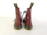 Gemerkte Dr. Martens – Model 1460 Smooth (Cherry Red) – Maat 38 – foto 3 – kavel bij De Kringwinkel, Heverlee