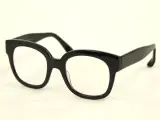Chloe Black Oversized leesbril 'GLAS Sweden' +2.50 – foto 5 – kavel bij De Kringwinkel, Antwerpen
