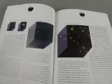 Boek Het heelal Stephen Hawking – foto 7 – kavel bij De Kringwinkel, Diest