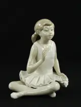 NAO by Lladró – Bailarina Atenta – Vicente Martínez – foto 2 – kavel bij De Kringwinkel, Antwerpen
