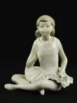 NAO by Lladró – Bailarina Atenta – Vicente Martínez – foto 3 – kavel bij De Kringwinkel, Antwerpen