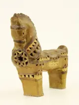 Terracotta paardenbeeld – foto 2 – kavel bij De Kringwinkel, Antwerpen
