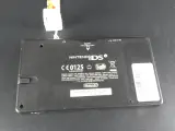 Nintendo DSi-console + Nintendogs-accessoirepakket – foto 9 – kavel bij De Kringwinkel, Heverlee
