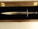Swords of Middle-earth Miniature Reproduction - The Lord of the Rings (The Noble Collection) – foto 3 – kavel bij De Kringwinkel, Leopoldsburg