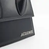 Handtas, Jacquemus – foto 4 – kavel bij Domeinen Roerende Zaken, Groningen