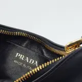 Handtas, Prada – foto 10 – kavel bij Domeinen Roerende Zaken, Groningen