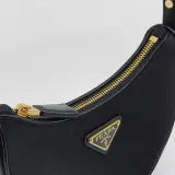 Handtas, Prada – foto 4 – kavel bij Domeinen Roerende Zaken, Groningen
